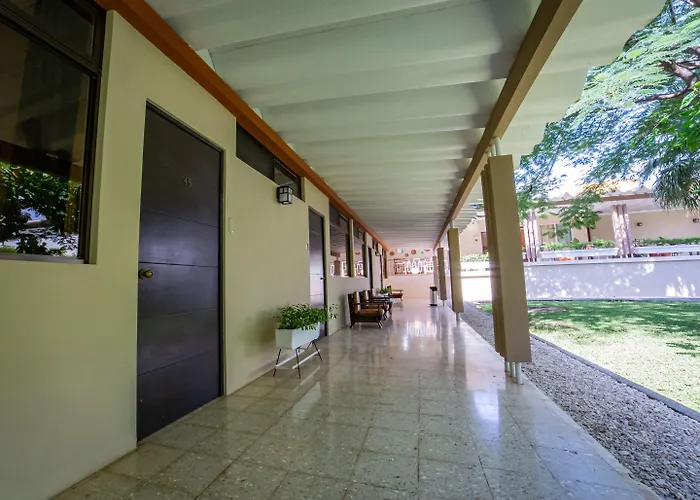 Diria Santa Cruz (Guanacaste)